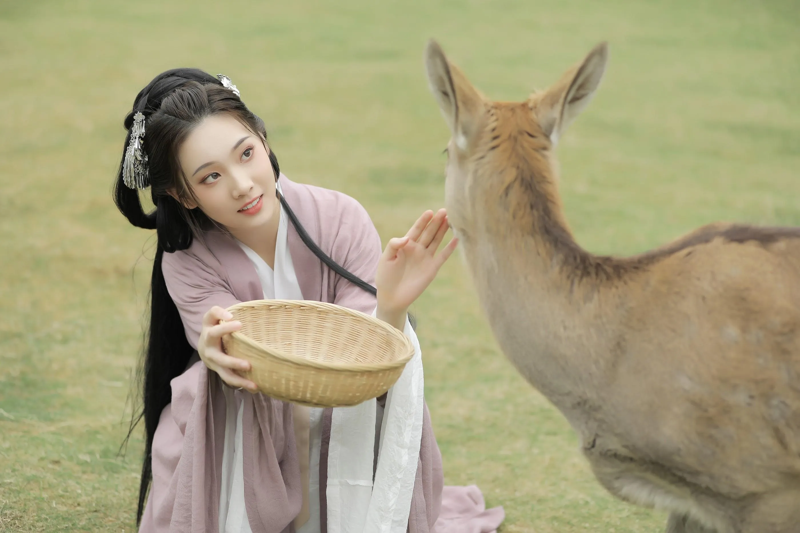 [艺图语] 2022.06.27 春风十里 芝芝琪 [22P]插图1
